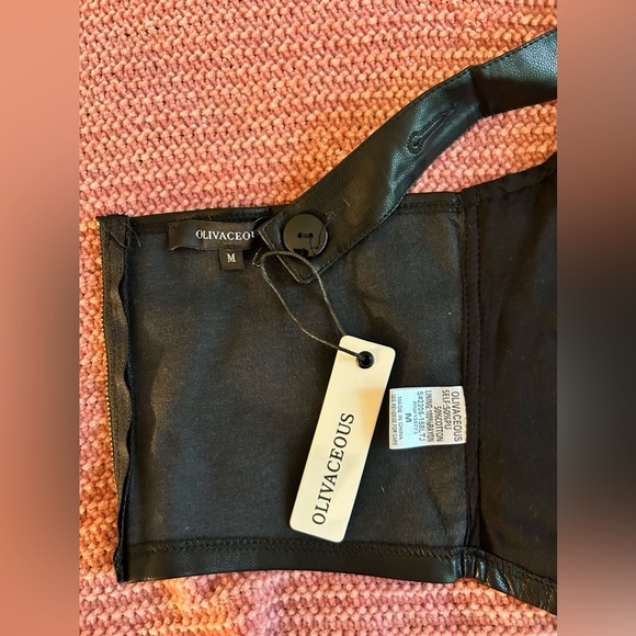 NWT Vegan Leather Crop top- Hazel & Olive- size M. country concert perfect!! - Picture 4 of 5